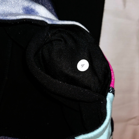 Lululemon tall groove pants - Picture 3 of 3